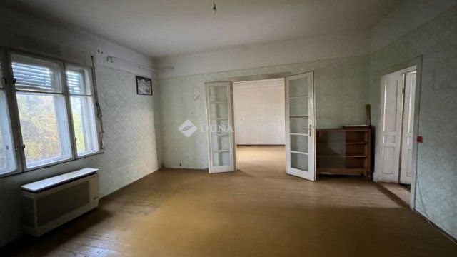 Eladó családi ház, Veresegyházon 64 M Ft, 4 szobás