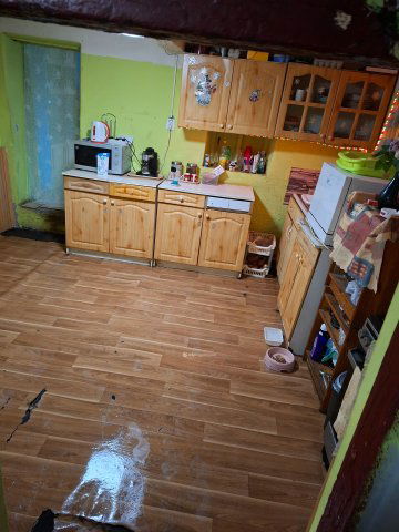 Eladó családi ház, Tiszaföldváron 5 M Ft, 3+1 szobás