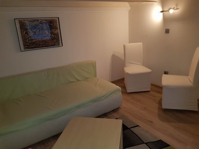 Kiadó téglalakás, albérlet, VIII. kerületben, Práter utcában