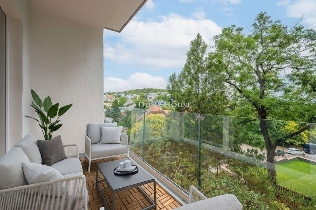 Eladó téglalakás, Budapesten, XII. kerületben 174.9 M Ft