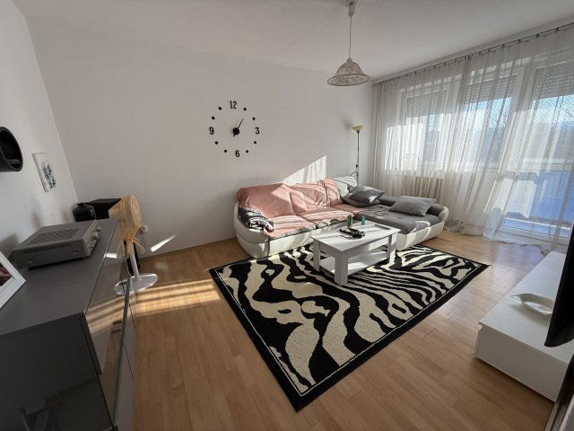 Eladó panellakás, Tatabányán, Sánc utcában 38.9 M Ft, 2 szobás