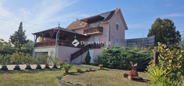 Eladó családi ház, Tápiószecsőn 118.5 M Ft, 2+2 szobás