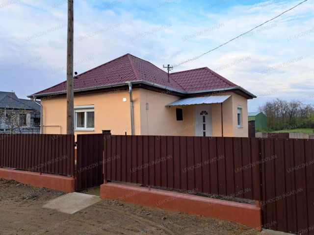 Eladó családi ház, Magyon 21 M Ft, 2+1 szobás