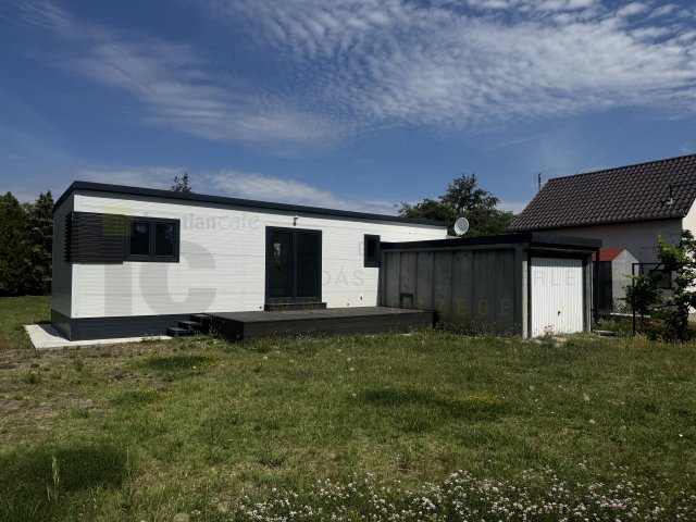 Eladó nyaraló, Szegeden 29.9 M Ft, 2 szobás