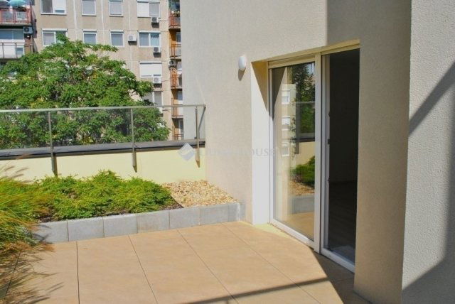 Eladó téglalakás, Budapesten, XIX. kerületben 98 M Ft, 2 szobás