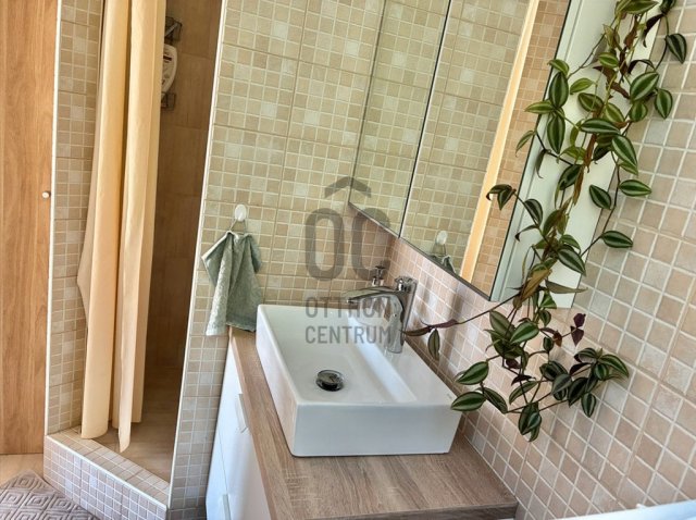 Eladó téglalakás, Budapesten, IX. kerületben 78.9 M Ft, 2 szobás