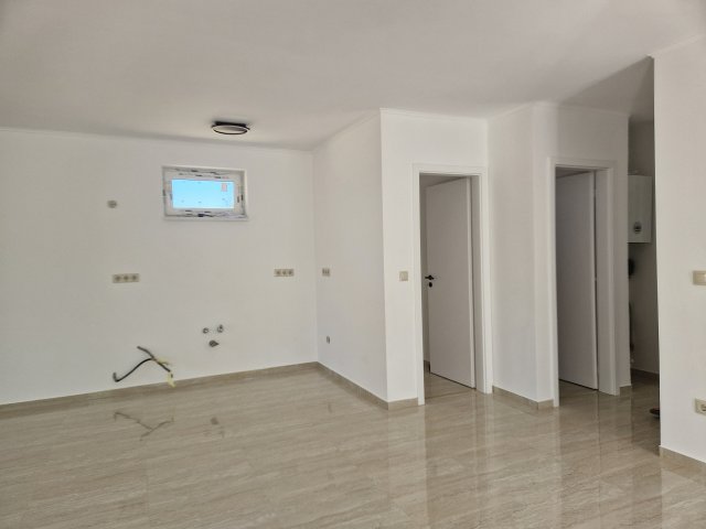 Eladó családi ház, Gönyűn 115 M Ft, 4+1 szobás