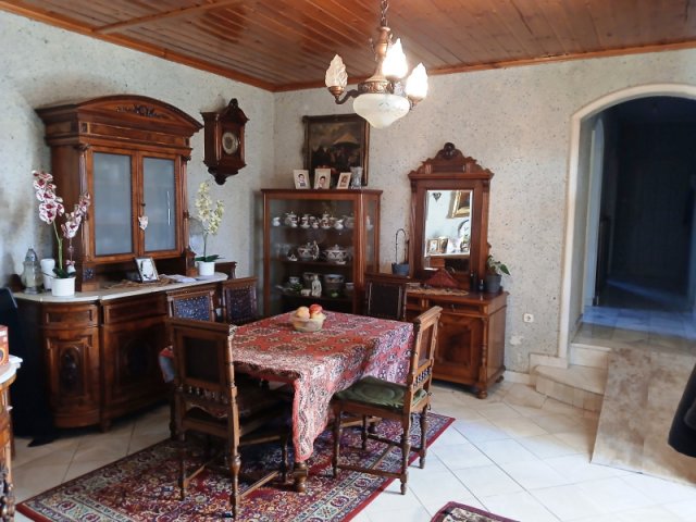 Eladó családi ház, Dabason 160 M Ft, 6 szobás