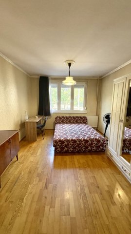 Kiadó panellakás, albérlet, Debrecenben 230 E Ft / hó, 2 szobás