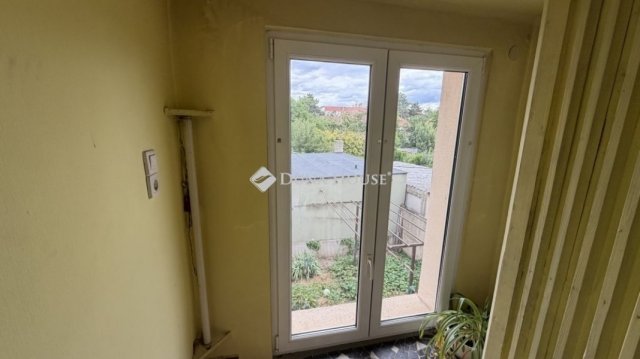 Eladó családi ház, Szombathelyen 69.5 M Ft, 4 szobás