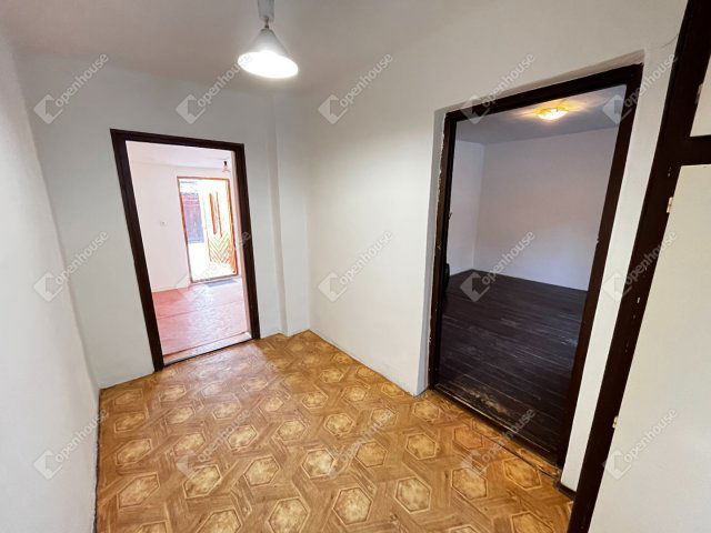 Eladó családi ház, Debrecenben 33.9 M Ft, 3 szobás