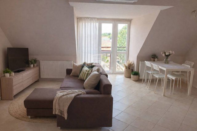 Eladó téglalakás, Kecskeméten 55.9 M Ft, 1+1 szobás