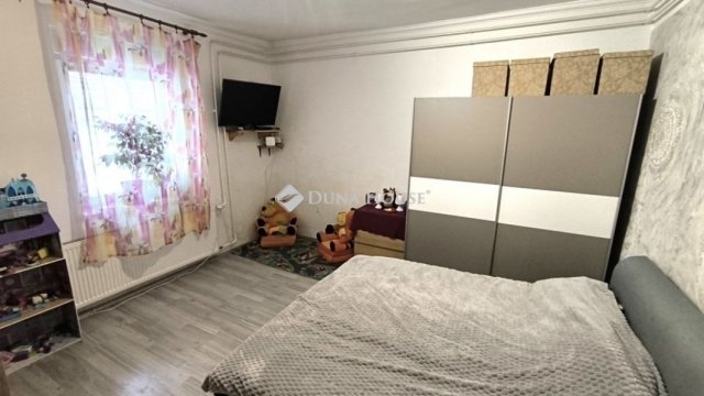 Eladó családi ház, Kecskeméten 66.9 M Ft, 4 szobás