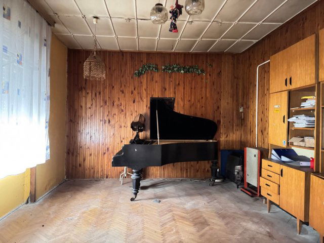 Eladó családi ház, Zalaegerszegen 39.999 M Ft, 3 szobás