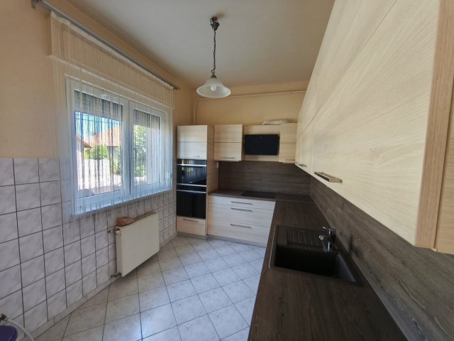 Eladó családi ház, Gyálon 129.9 M Ft, 3+1 szobás