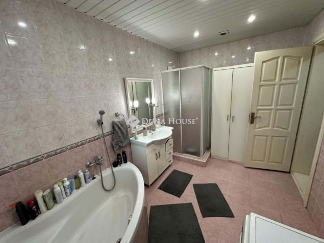 Eladó családi ház, Monorierdőn 85 M Ft, 4 szobás