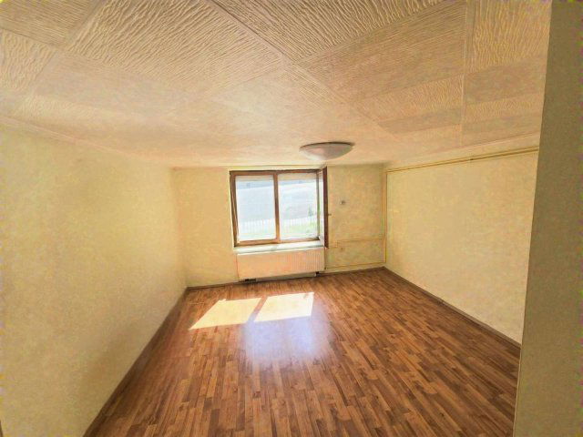Eladó családi ház, Bekecsen 16.99 M Ft, 2 szobás