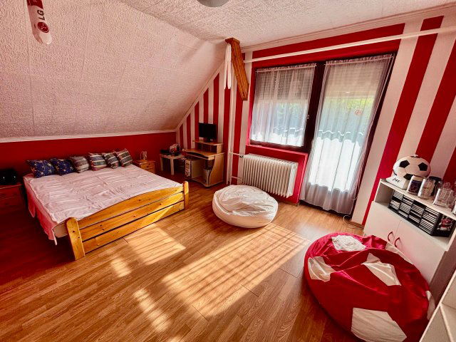 Eladó családi ház, Edelényben 41.6 M Ft, 6 szobás