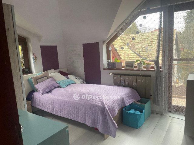 Eladó családi ház, Diósdon 189.9 M Ft, 8 szobás