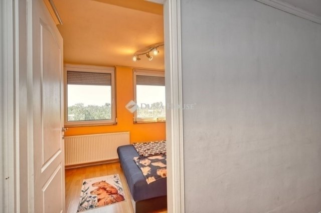 Eladó ikerház, Gyálon 109 M Ft, 6 szobás / költözzbe.hu