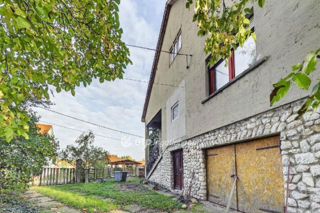 Eladó családi ház, Sajóecsegen 30 M Ft, 3 szobás