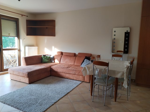 Kiadó téglalakás, albérlet, Győrött 200 E Ft / hó, 2 szobás