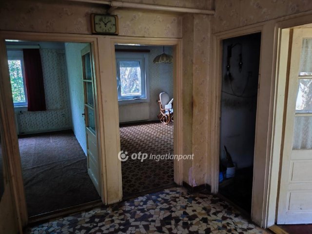 Eladó családi ház, Mezőberényben 10.5 M Ft, 2 szobás