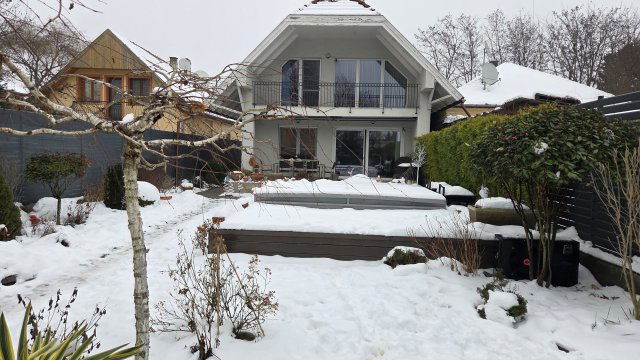 Eladó családi ház, Budapesten, XVI. kerületben 239 M Ft