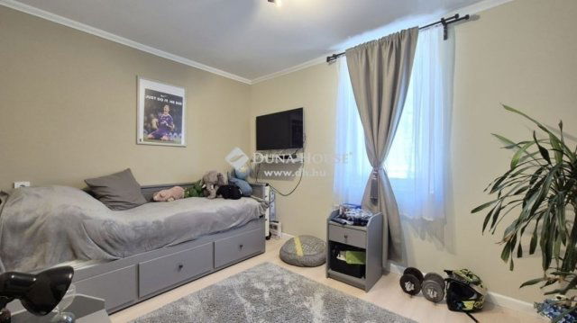 Eladó családi ház, Kecskeméten 95 M Ft, 4 szobás