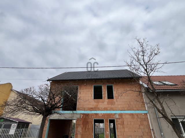 Eladó családi ház, Budapesten, XV. kerületben 155 M Ft, 4 szobás