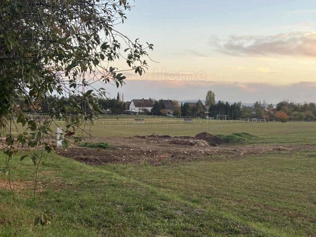 Eladó telek, Zánkán 32.5 M Ft / költözzbe.hu