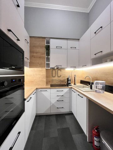 Eladó téglalakás, Budapesten, I. kerületben 97.9 M Ft, 2 szobás