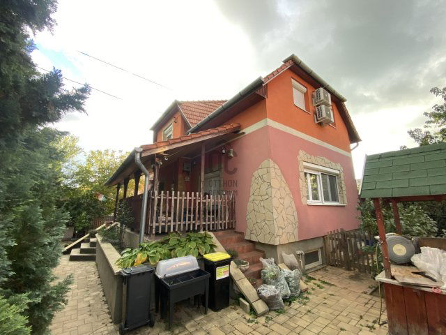Eladó családi ház, Kistarcsán 129 M Ft, 5 szobás