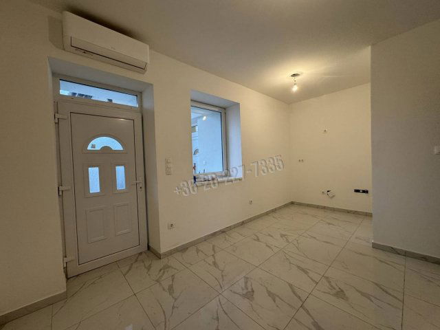 Eladó sorház, Kiskunlacházán 36 M Ft, 1+1 szobás