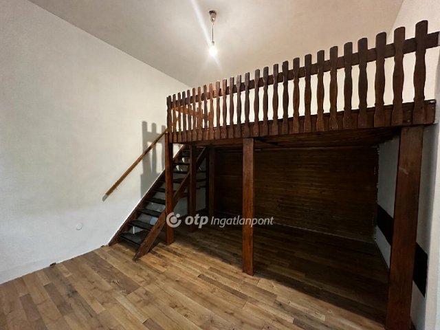 Eladó téglalakás, Budapesten, IV. kerületben 37 M Ft, 1 szobás