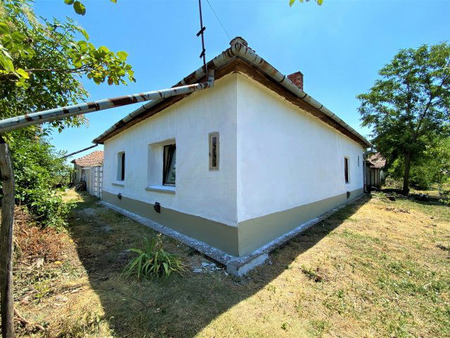 Eladó családi ház, Nagykamaráson 6.5 M Ft, 3 szobás