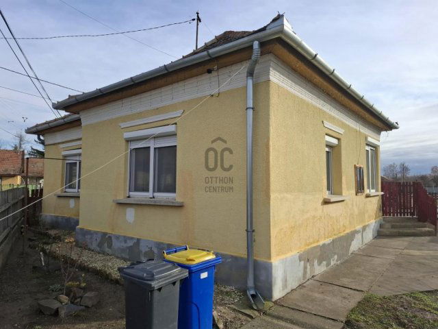 Eladó családi ház, Tápiógyörgyén 32 M Ft, 3 szobás