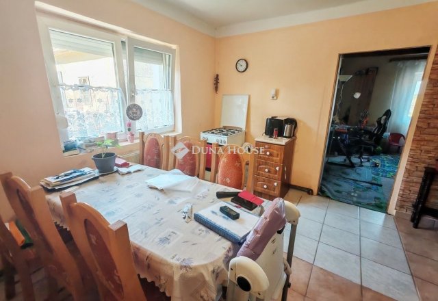 Eladó családi ház, Berzencén 15.5 M Ft, 2 szobás