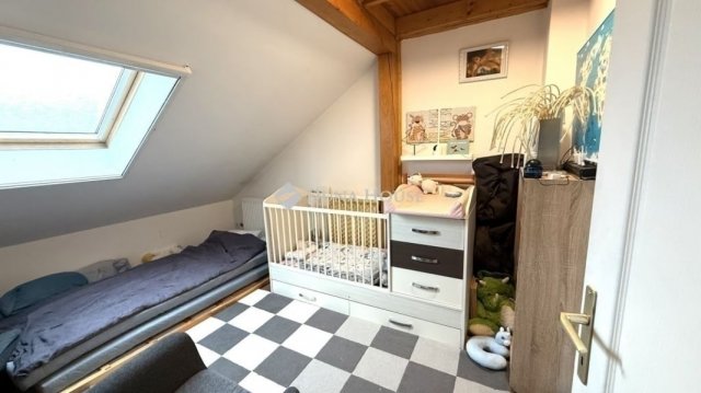 Eladó téglalakás, Gyömrőn 92 M Ft, 4 szobás