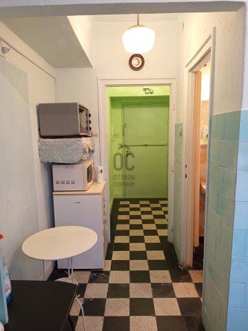 Eladó téglalakás, Tatabányán 37.9 M Ft, 2 szobás