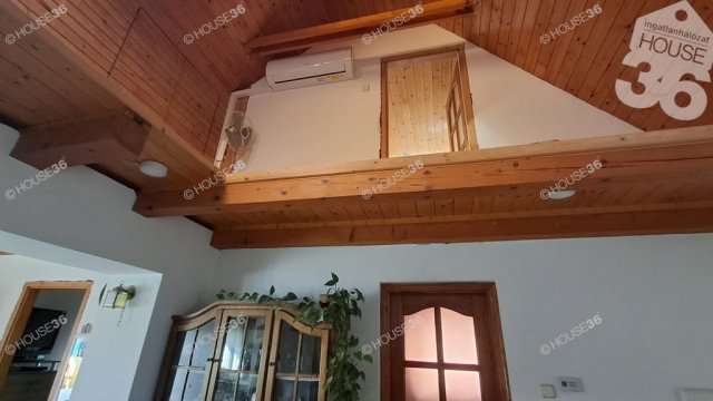 Eladó családi ház, Bugacon 38.5 M Ft, 4 szobás