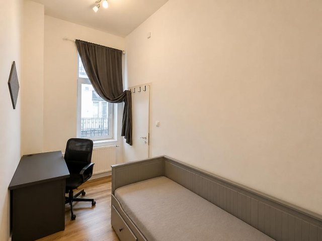 Eladó téglalakás, Budapesten, II. kerületben, Lövőház utcában