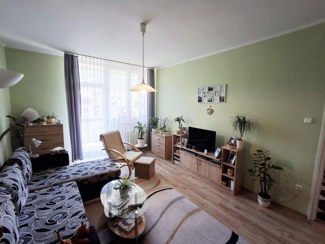 Eladó téglalakás, Tatabányán 33.9 M Ft, 1 szobás