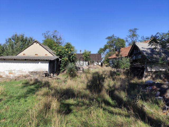 Eladó családi ház, Kecskeméten 19 M Ft, 2 szobás