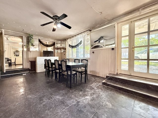 Kiadó üzlethelyiség, Budapesten, XVI. kerületben 800 E Ft / hó