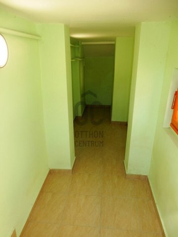 Eladó téglalakás, Budapesten, XIV. kerületben 98 M Ft, 2 szobás