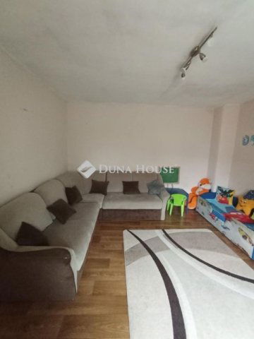 Eladó családi ház, Üllőn 40 M Ft, 4 szobás