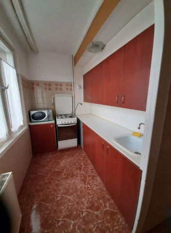 Eladó panellakás, Dunaújvárosban, Vasmű úton 31.5 M Ft