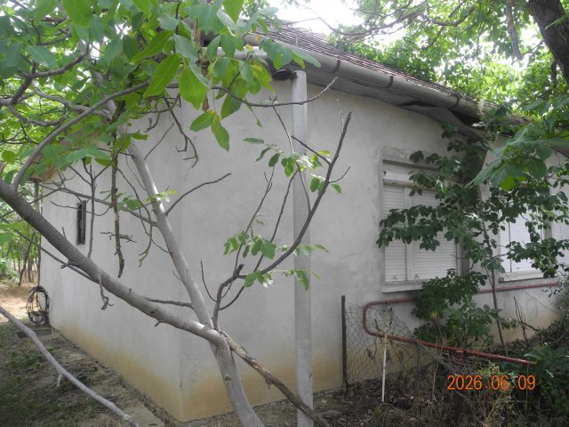 Eladó családi ház, Csataszögön 5.4 M Ft, 2+1 szobás
