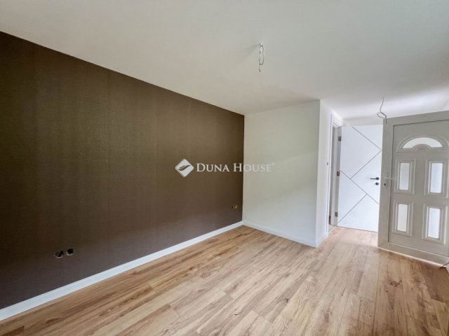 Eladó téglalakás, Budapesten, XX. kerületben 26.9 M Ft, 1 szobás